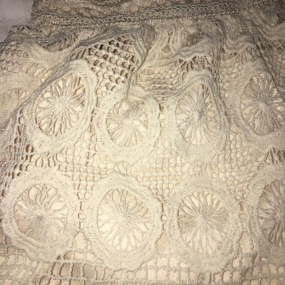 Boho Lace Shorts! - Picture 3 of 5